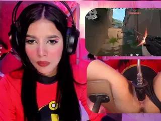 SweetieCloe's Live Sex Cam Show