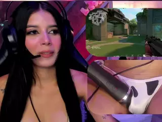 SweetieCloe's Live Sex Cam Show