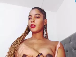 Cata-Santanaa's Live Sex Cam Show