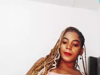 Cata-Santanaa's Live Sex Cam Show