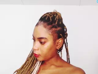Cata-Santanaa's Live Sex Cam Show