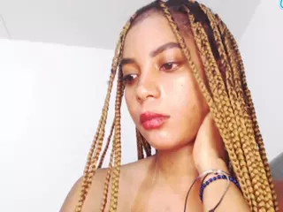 Cata-Santanaa's Live Sex Cam Show