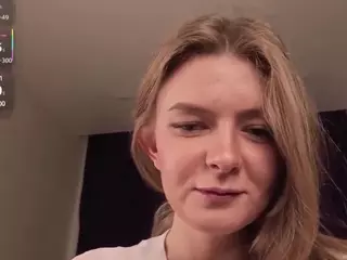 naomigirl's Live Sex Cam Show
