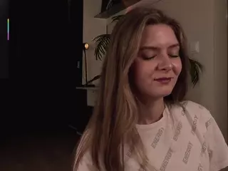 naomigirl's Live Sex Cam Show