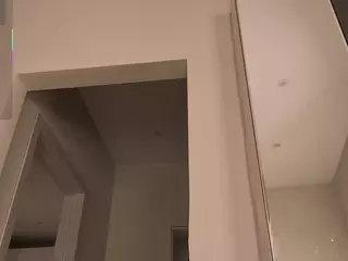 naomigirl's Live Sex Cam Show