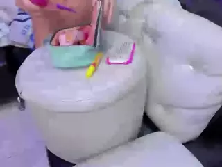 AylaMurray's Live Sex Cam Show