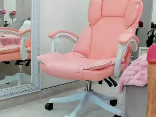 YanaMiana's Live Sex Cam Show