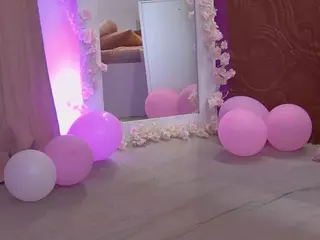 IrisMonn's Live Sex Cam Show
