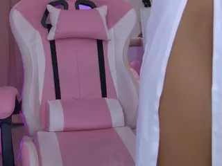 IrisMonn's Live Sex Cam Show