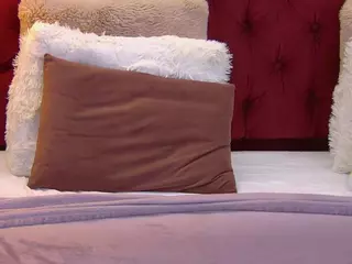 IrisMonn's Live Sex Cam Show