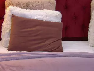 IrisMonn's Live Sex Cam Show