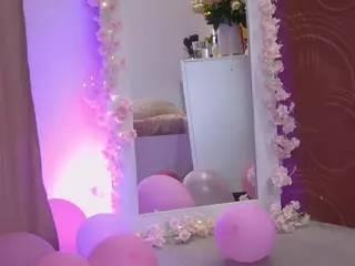 IrisMonn's Live Sex Cam Show
