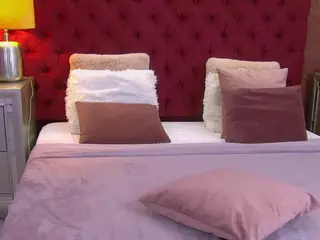 IrisMonn's Live Sex Cam Show