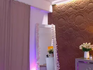 IrisMonn's Live Sex Cam Show