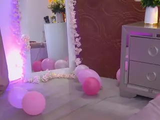 IrisMonn's Live Sex Cam Show