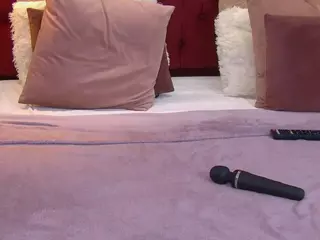 IrisMonn's Live Sex Cam Show