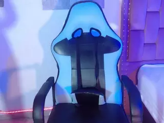 DAFNNEE-ROSS's Live Sex Cam Show