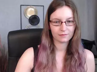 emmaTease94's Live Sex Cam Show