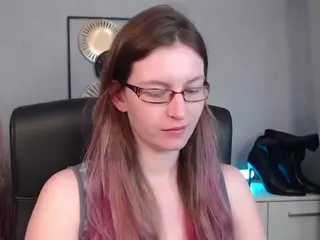 emmaTease94's Live Sex Cam Show