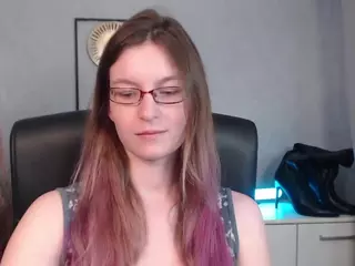 emmaTease94's Live Sex Cam Show