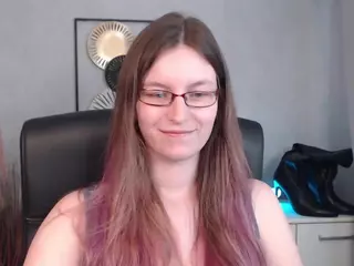 emmaTease94's Live Sex Cam Show