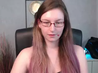 emmaTease94's Live Sex Cam Show