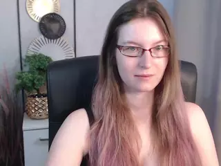 emmaTease94's Live Sex Cam Show