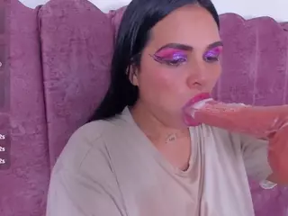 mianovoa02's Live Sex Cam Show