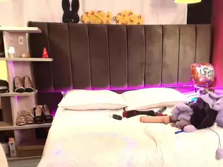 GirlAmada's Live Sex Cam Show