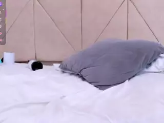 - L I L I T -'s Live Sex Cam Show