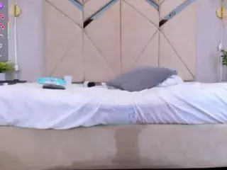 - L I L I T -'s Live Sex Cam Show