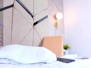 - L I L I T -'s Live Sex Cam Show