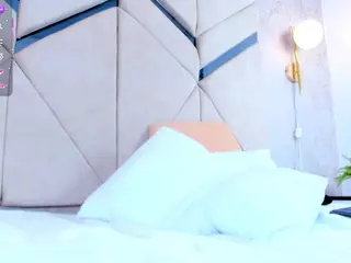 - L I L I T -'s Live Sex Cam Show