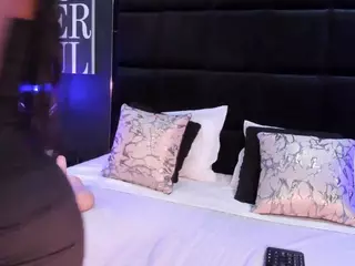 MarianaaSantos's Live Sex Cam Show