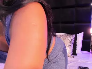 MarianaaSantos's Live Sex Cam Show