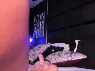 MarianaaSantos's Live Sex Cam Show