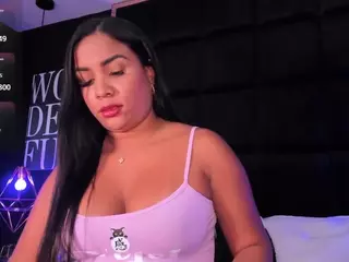 MarianaaSantos's Live Sex Cam Show