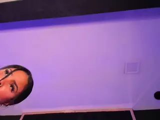 MarianaaSantos's Live Sex Cam Show