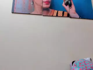 Mia Quevedo's Live Sex Cam Show
