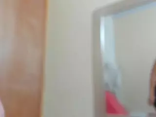 Mia Quevedo's Live Sex Cam Show