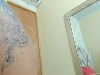 Mia Quevedo's Live Sex Cam Show