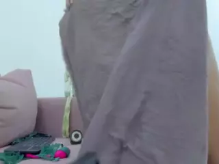 Mia Quevedo's Live Sex Cam Show