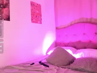 CharlotteLovee's Live Sex Cam Show