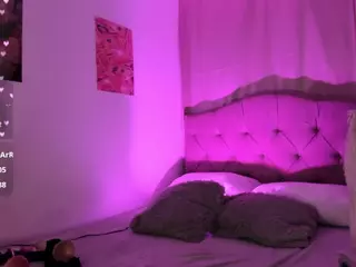 CharlotteLovee's Live Sex Cam Show