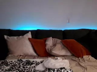 Phoenix Riley's Live Sex Cam Show