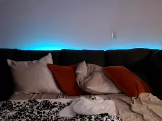 Phoenix Riley's Live Sex Cam Show