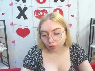 BeatriceFly's Live Sex Cam Show