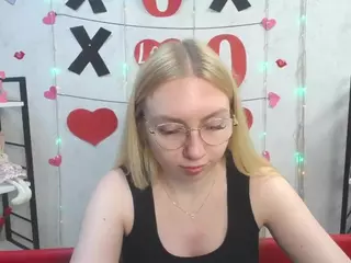BeatriceFly's Live Sex Cam Show