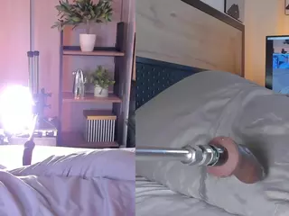 Cinnamon Afrodit's Live Sex Cam Show