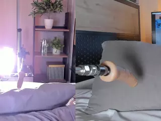 Cinnamon Afrodit's Live Sex Cam Show